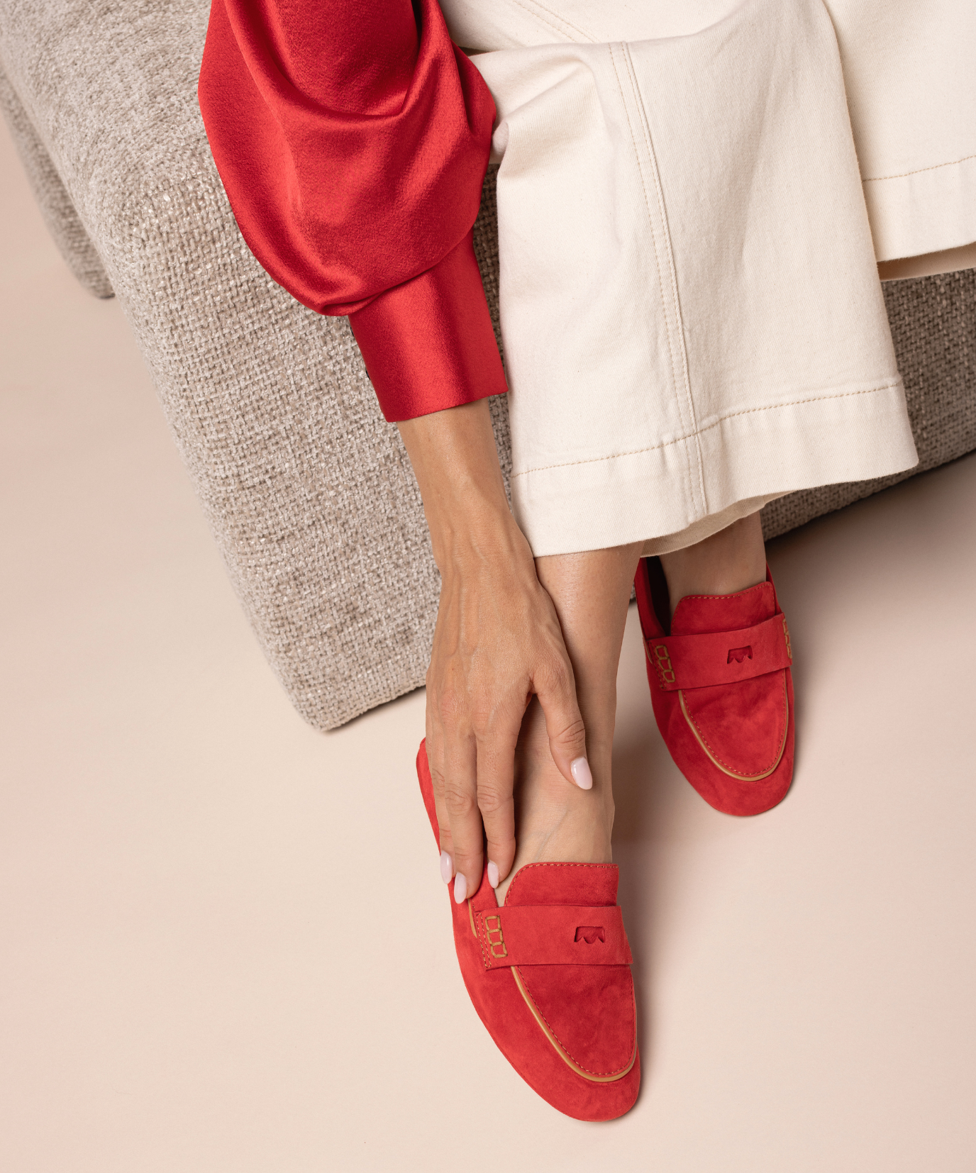 The Vesper Driver - Red Suede - Image 2